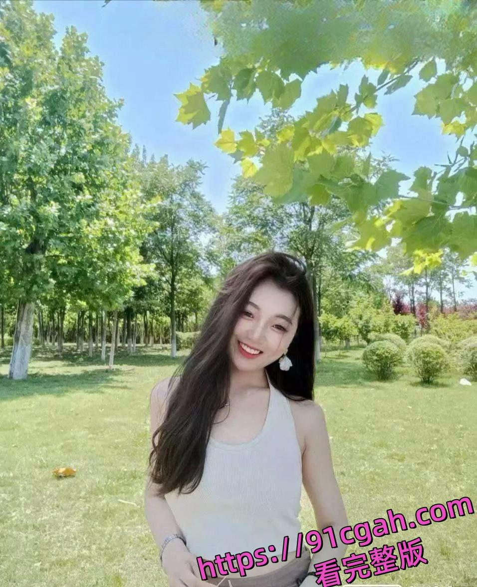 女大毕业去贸易公司的实习财务邓婉清与公司老板偷情视频曝光-2