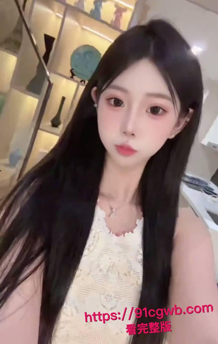 佛山职院孟晓婷清纯变淫荡！水嫩学生妹迫不及待求插，男友第一视角录性爱视频，这逼黑的谁他妈知道多少鸡巴进出过？-8