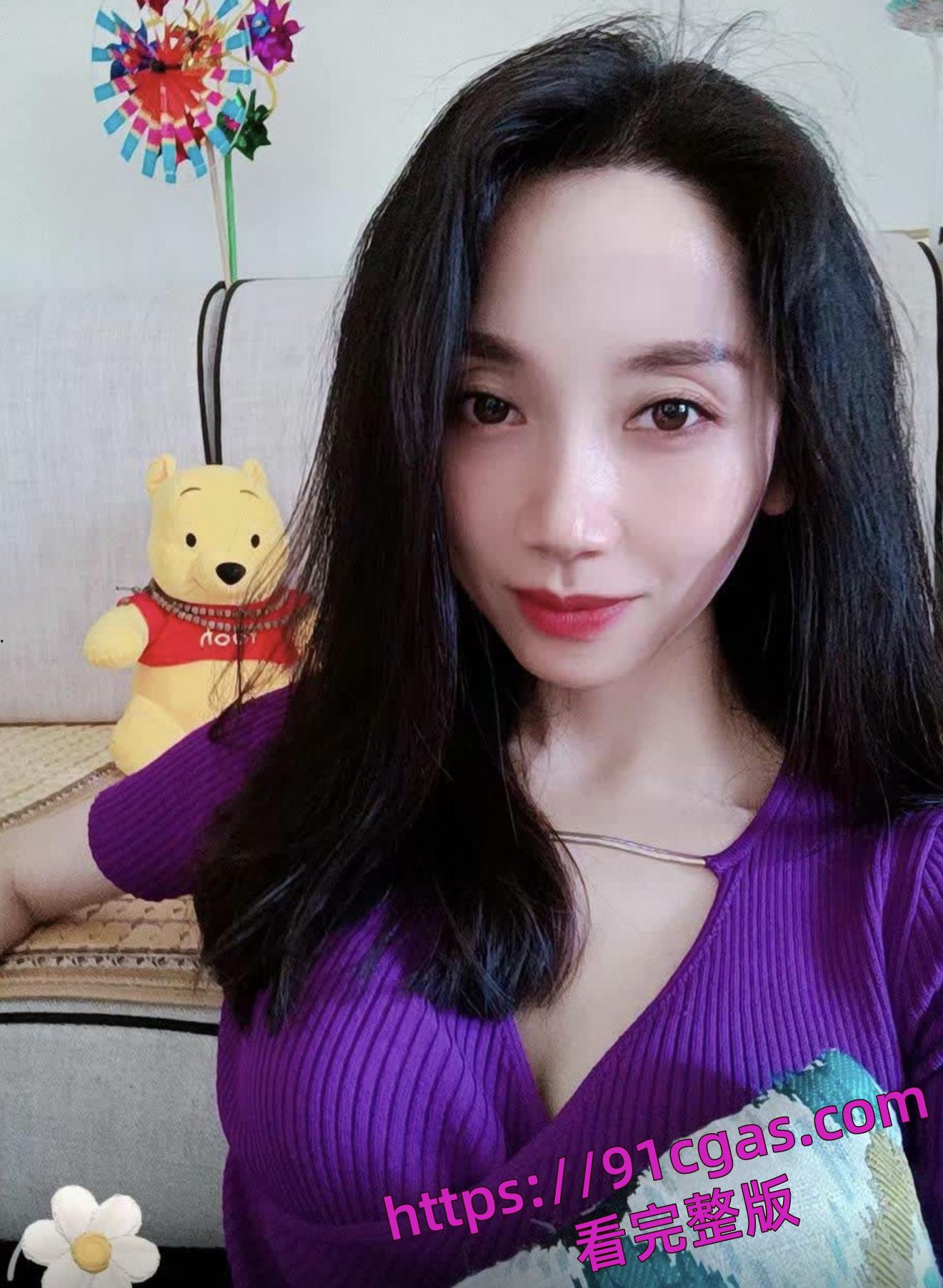 重庆沙坪坝区女干部徐艳霞惊爆不雅视频 被领导无套狂干被曝舔功了得睡遍官场!-1