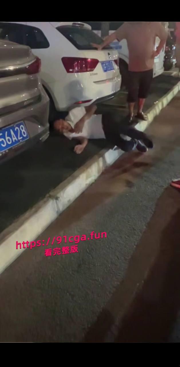 四川眉山彭山区一名男子骗12岁小女孩去开房，被家长发现 #强奸幼女-4