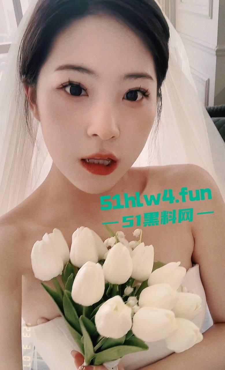 青岛电影学院【王伊诺】河南郑州的骚母狗,认识假富二代各种装逼炫富,做爱视频被曝光。-8