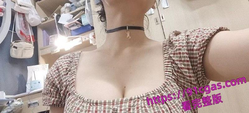 江苏第二师范学院的母狗 万茜 在QQ小程序找人约炮-17