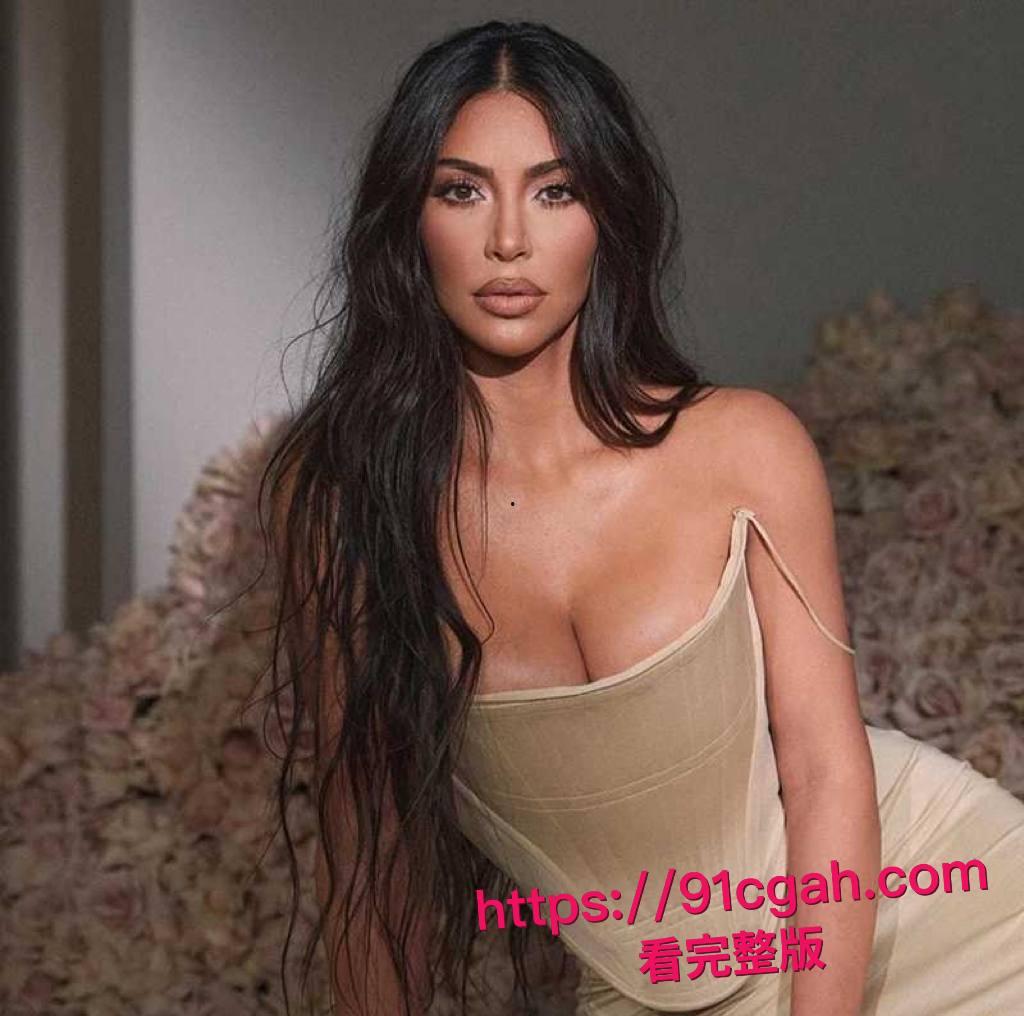 海外大瓜！吹牛老爹白色派对事件 川普群P视频流出轰动全网 多位大咖女星被爆操 比之前的萝莉岛事件更牛逼-4