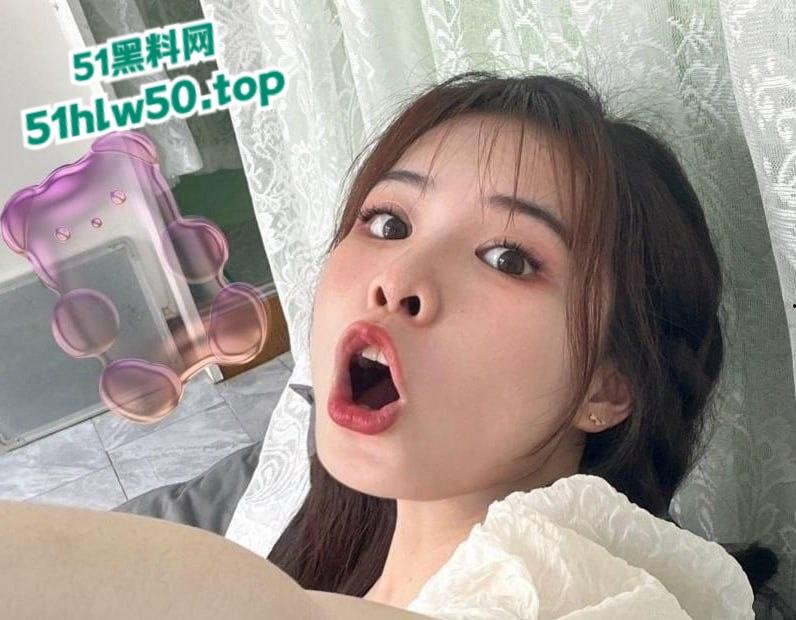 湖南农业大学研究生【张伊林】清纯的外表私下M属性拉满，情趣道具捆绑调教淫荡又满足！-2