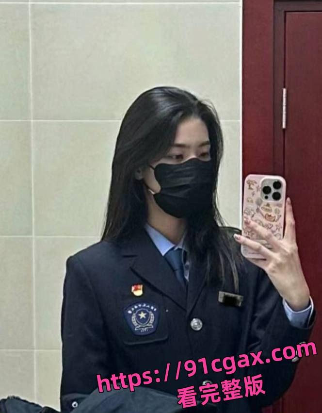 警花李雨涵勾搭已婚领导！警察“反差”视频泄露，网络炸锅！-9