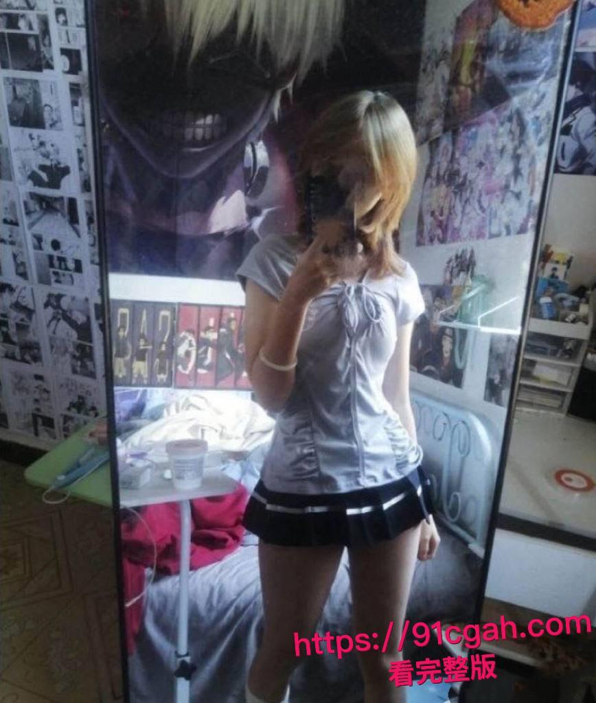 广东职院精神小妹杨羽佳与男友分手后不雅照及啪啪视频流出 雪白的肌肤 丰满的美乳 粉嫩的白虎穴被玩弄爆操白浆直冒-3