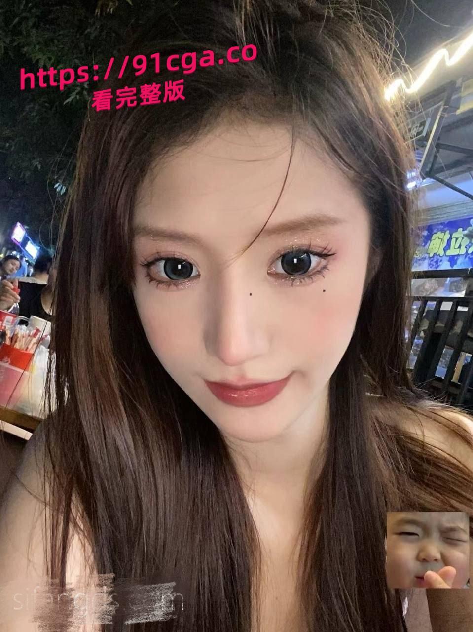 清纯女大学生 张丽，平时在学校装三好学生，脸蛋清纯得能掐出水-1