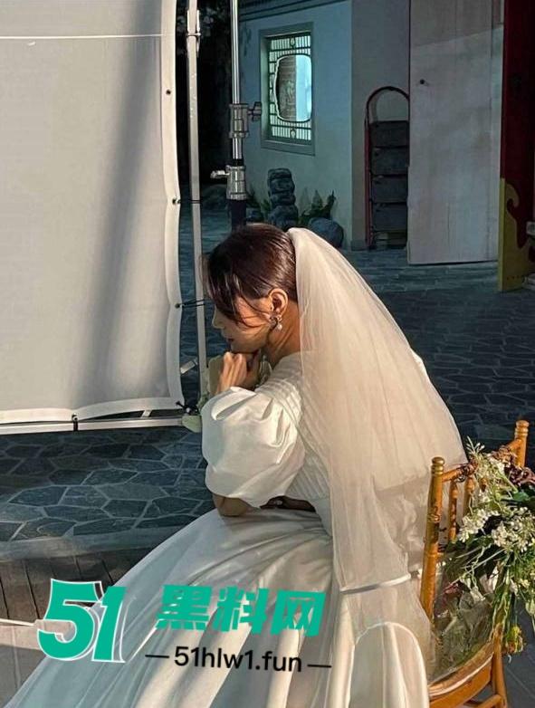 石家庄人妻偷情婚内出轨被老公发现经选择和情妇私奔，怒曝光三分钟露脸视频引发热议。-3