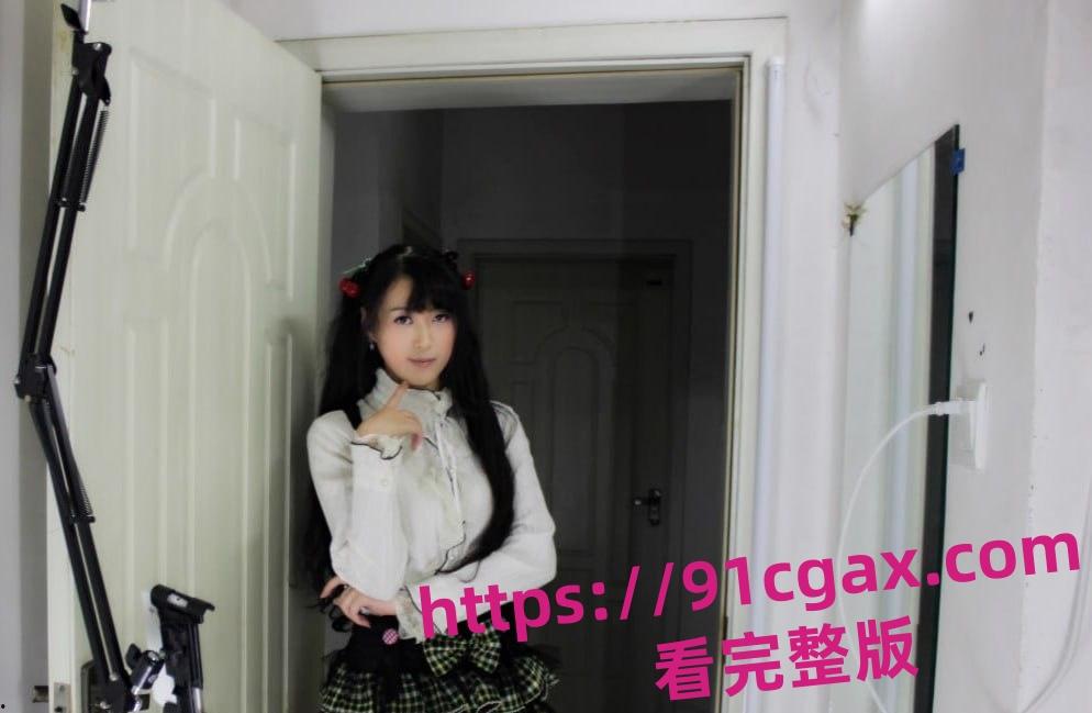 紫竹玲2012四川成都艺术学院大二女神制服捆绑私密视频流出-4