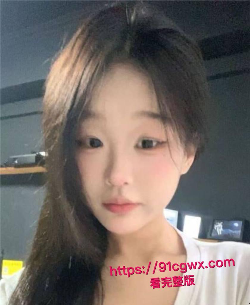 高二妹子同居偷情实录，朋友挖墙脚得手，放学直奔男友家后入啪啪，小身板撞得一塌糊涂嫩逼内射狂喷！-4