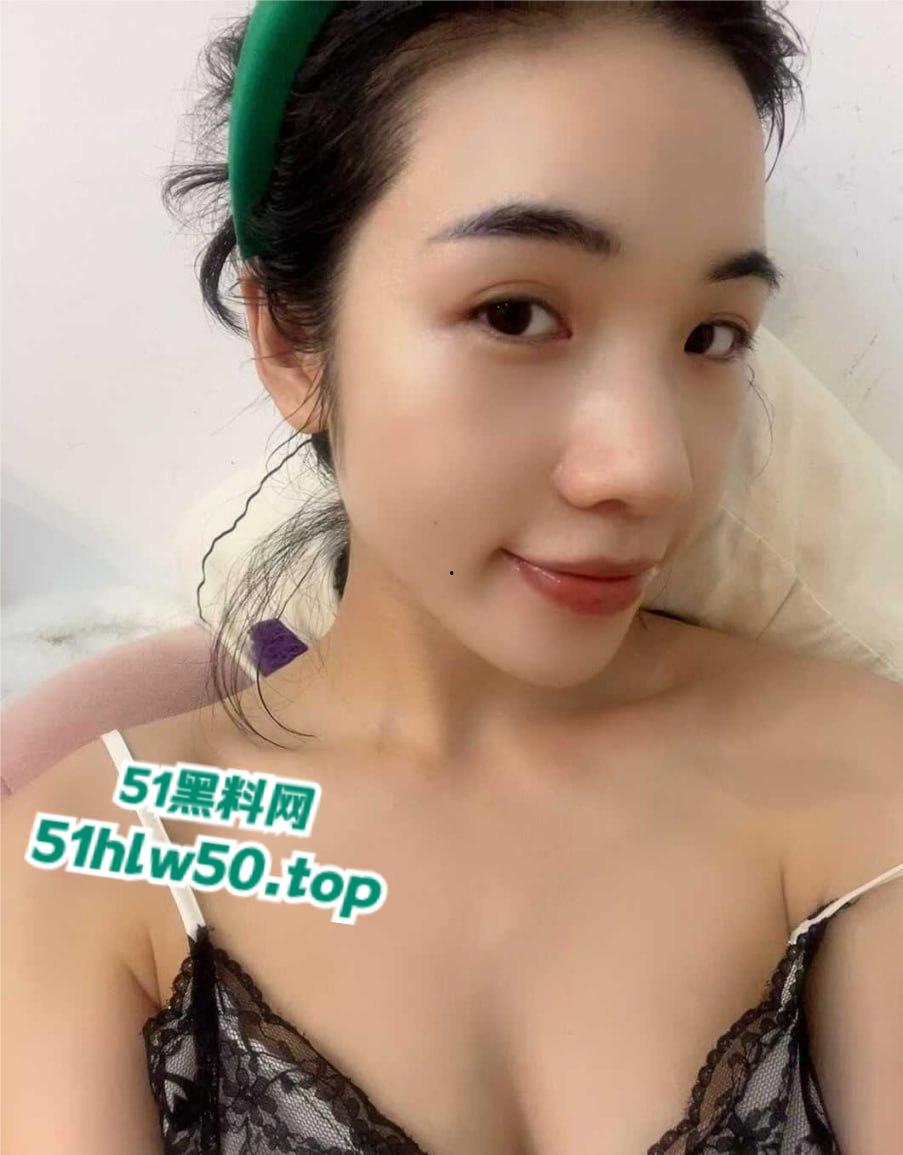 98年贵州布依族【潘祺涵】小母狗包养史曝光，真爱降临拒当玩物老实人接盘，劲爆视频放出鉴赏！-6