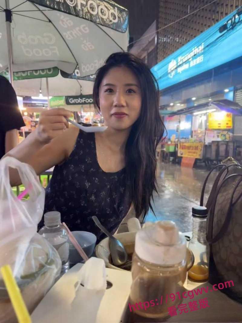 泰国榴莲大王家门丑闻 儿子出轨后重金悬赏小三 得3万泰铢仅需一巴掌 堪称全网最良心公公-10