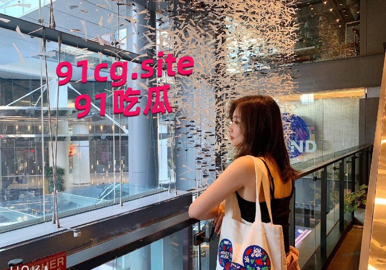 这也太炸裂了，大三外甥让舅舅接了两次女朋友却被接到床上了-6