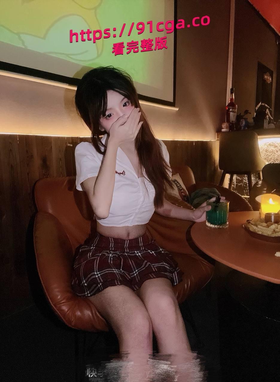 福建莆田 郑烨烨 在群里炫耀和男模做爱 主打精神小妹欠操风范！-2