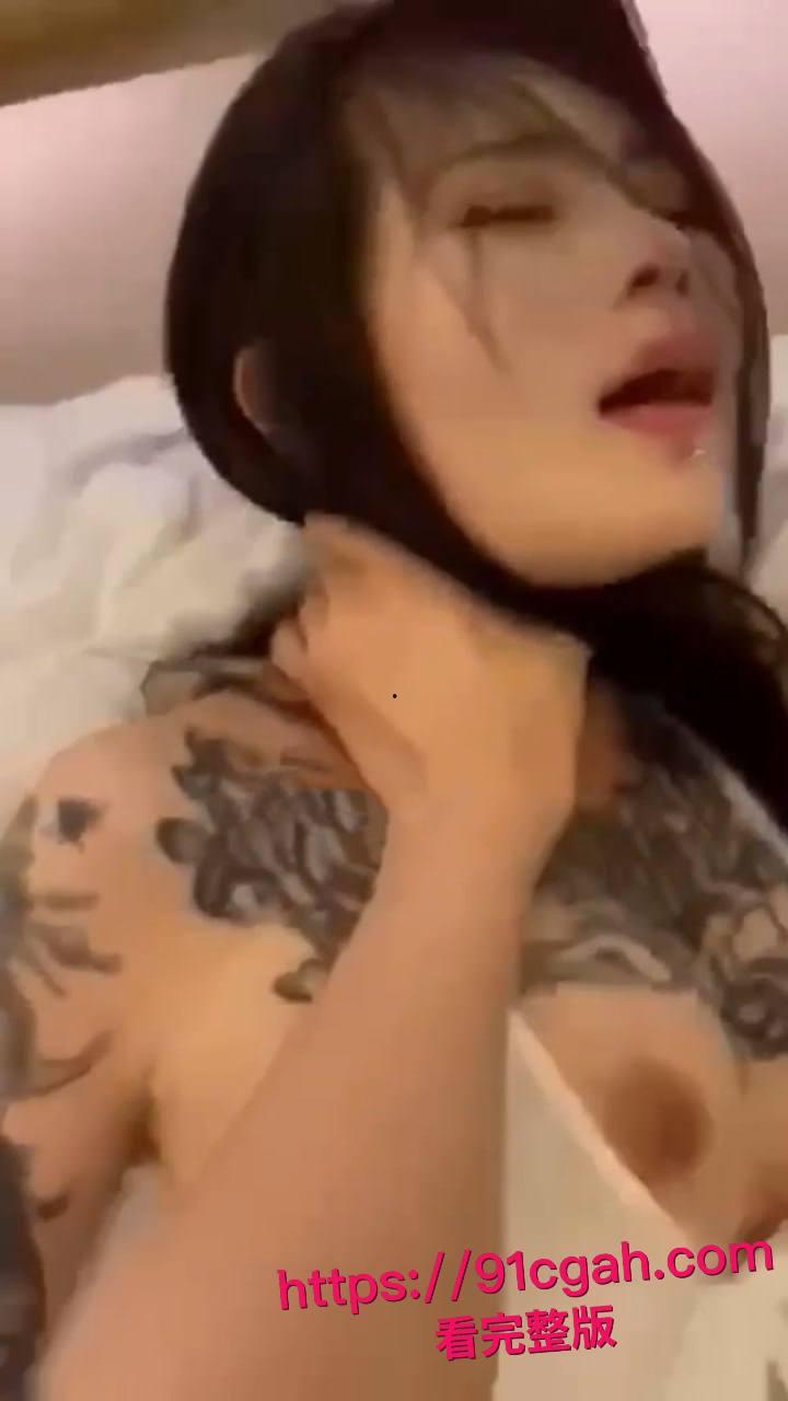 山东抖音擦边网红神仙姐姐不雅视频流出  自慰 颜射 口塞 捆绑 爆操 尺度之大 精彩刺激 又一个骚母狗被调教出圈-5