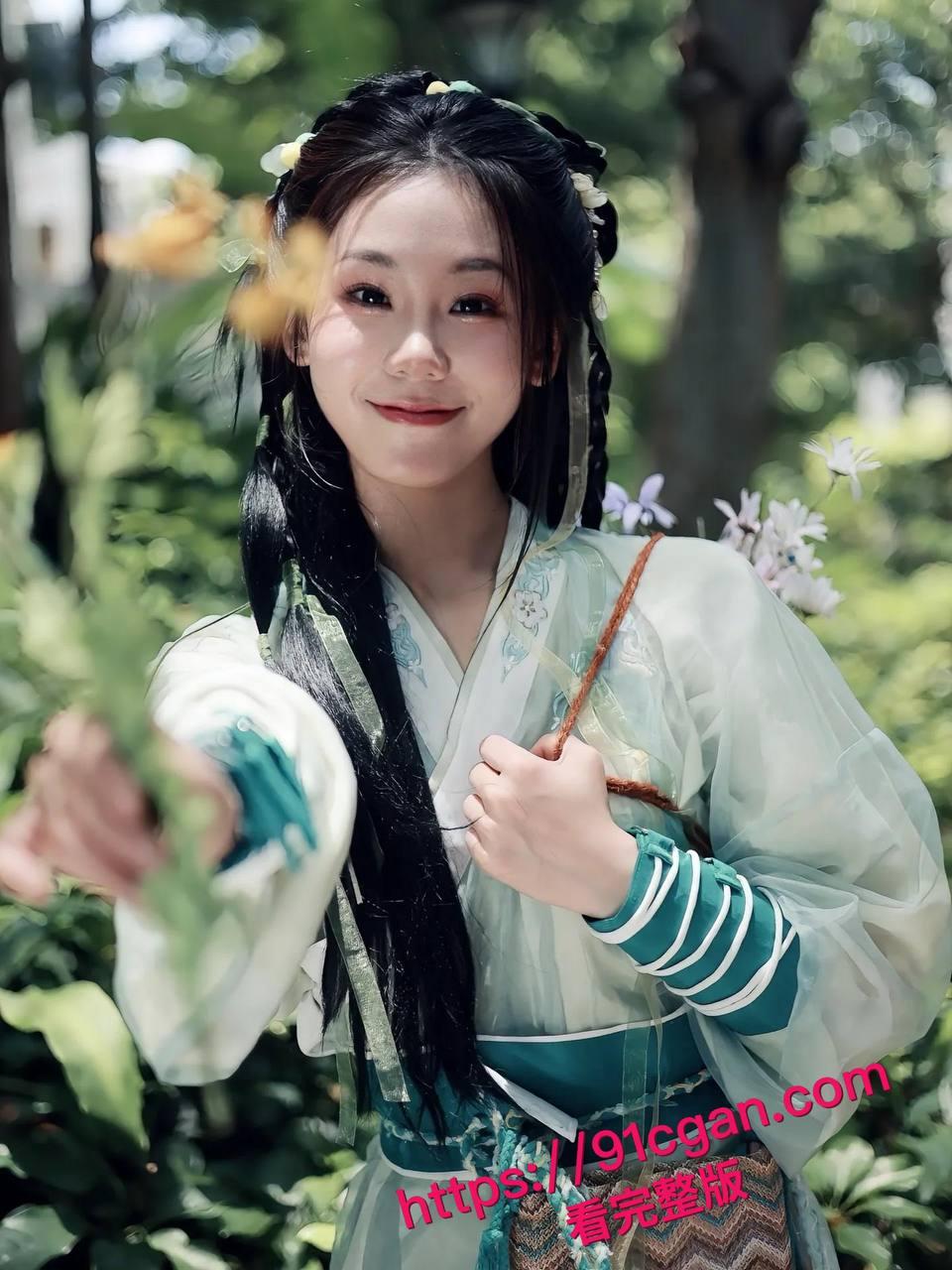 郑恺因小姨子苗艺博使用亲属卡消费8.2万元购买奢侈品包，停用丈母娘亲属卡-2