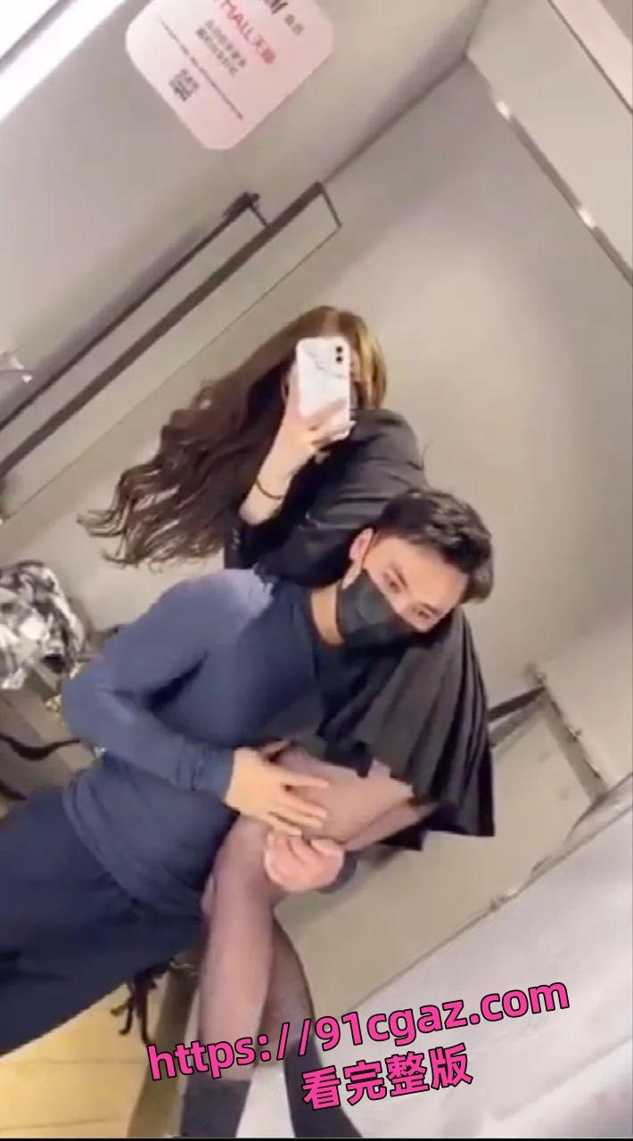 富婆群求肌肉猛男！每月花重金求欢，手测鸡巴长度，不够长的直接Pass！-3