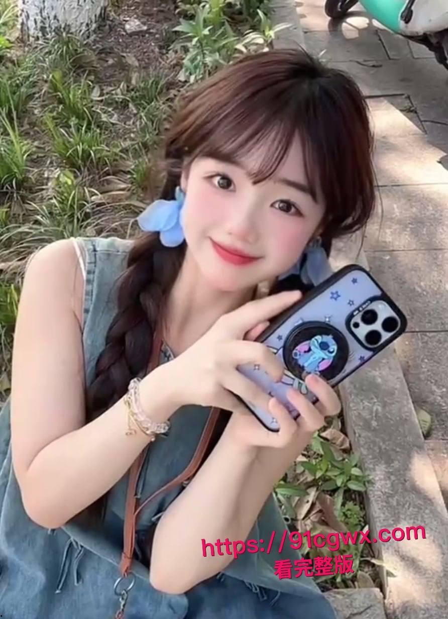 渣男复仇黑料曝光！被可爱嫩妹分手，男友怒爆做爱视频，逼洞被干大白浆狂喷，这脸丢尽的反差太惨了！-12