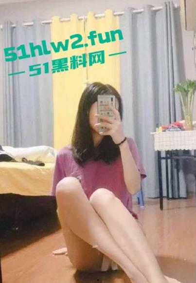 河北商丘宁陵县高级中学反差学妹【孙宁宁】超黑肥大鲍鱼，阴毛旺盛性欲极强遭到曝光。-3