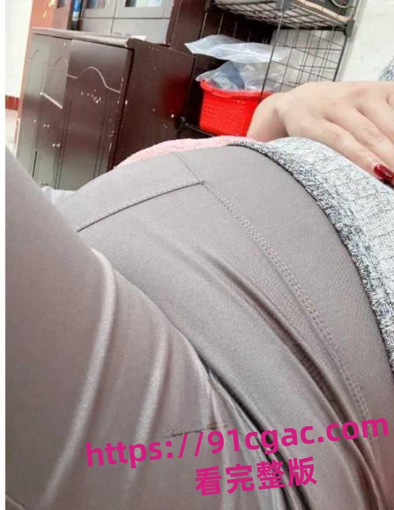 丽江宁蒗县副县长刘云超婚内出轨 拍下对方裸照威胁打胎等疯狂行径 引发全网声讨！-7