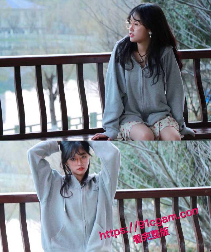 广州女大学生吴萌宿舍性爱自拍 跪地口交后入爆操 被舍友发现直接曝光视频！-2