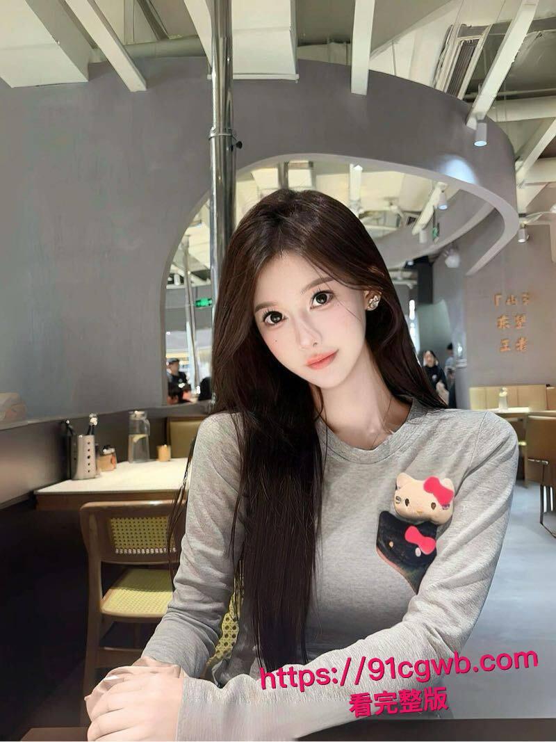 反差婊母狗女友口活乳交双杀！沙发上张腿漏鸡吧，全程伺候射到停不下来，精液喷满！-3