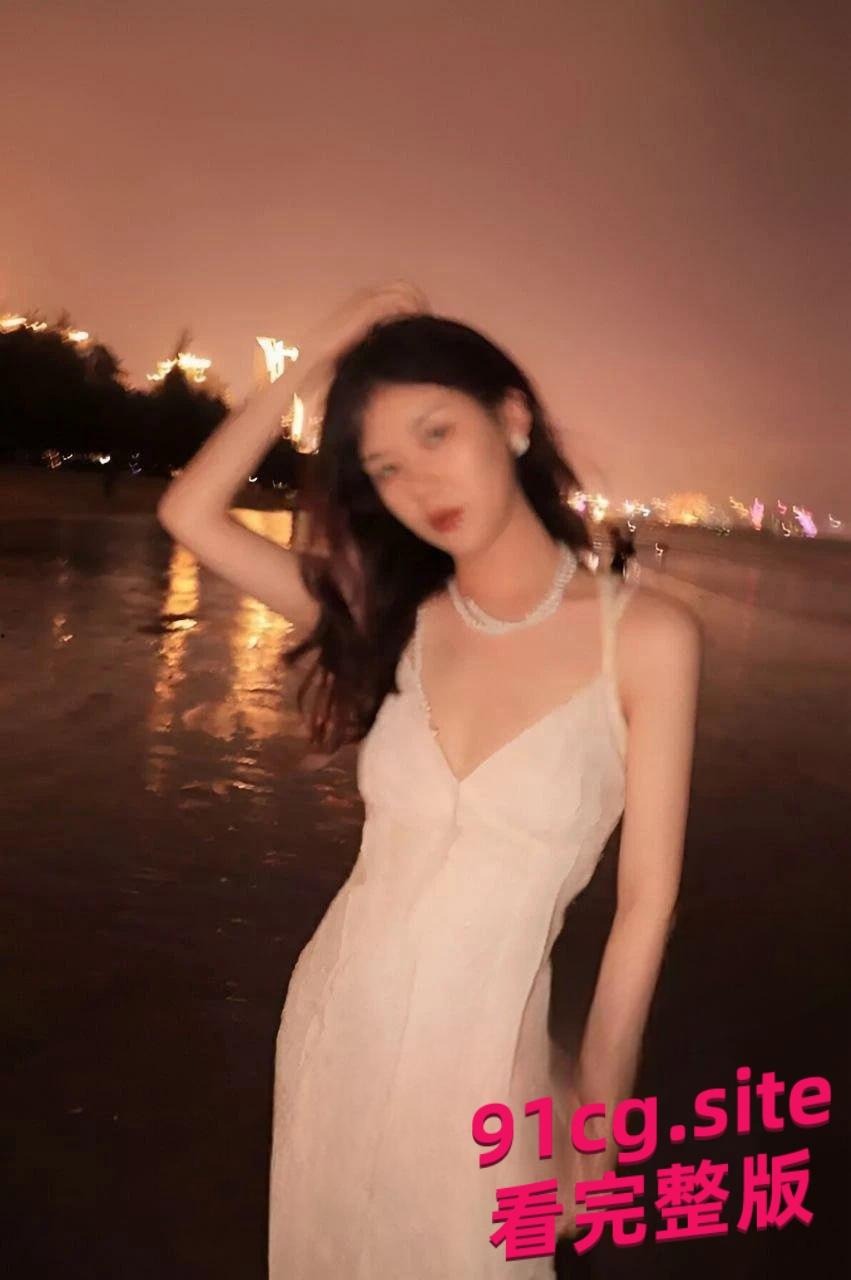 01年高颜值模特蒯欣欣不雅视频泄露，清纯外表藏惊人反差-3