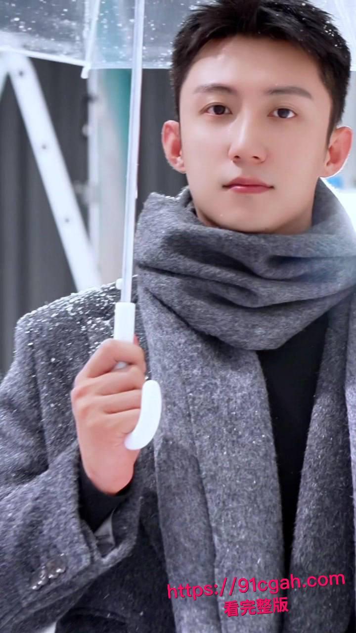 迪丽热巴黄景瑜不雅视频传闻始末：顶流恋情疑云再添猛料？​-8