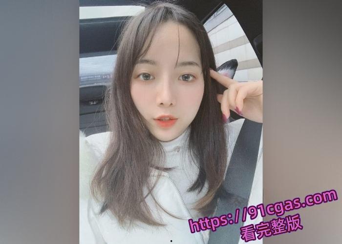 四川传媒极品粉嫩校花 朱姝君 酒吧喝酒被富二代看上带去情趣酒店，出轨视频曝光-4