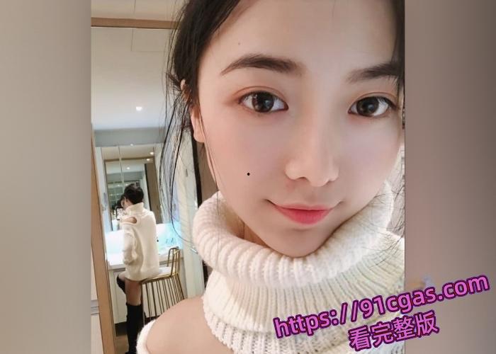 四川传媒极品粉嫩校花 朱姝君 酒吧喝酒被富二代看上带去情趣酒店，出轨视频曝光-6