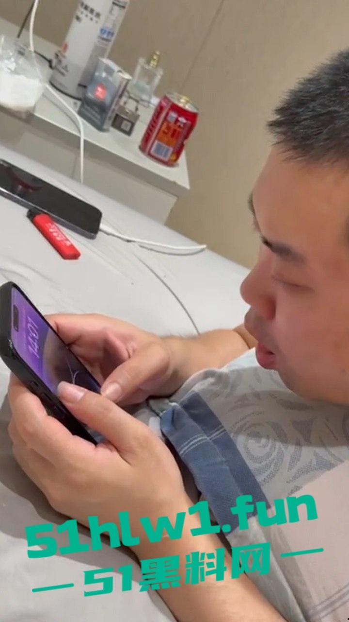 实名曝光福建泉州【林鑫龙】柬埔寨园区搞诈骗，吃喝嫖赌家暴样样全，肥头猪样丑胖挫见者远离！-4