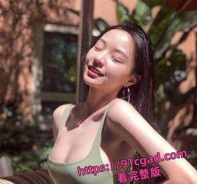 26w粉丝网红 Helen何美仪和金主约炮视频流出，制服诱惑露脸实锤，爽到高潮表情真淫荡！-2