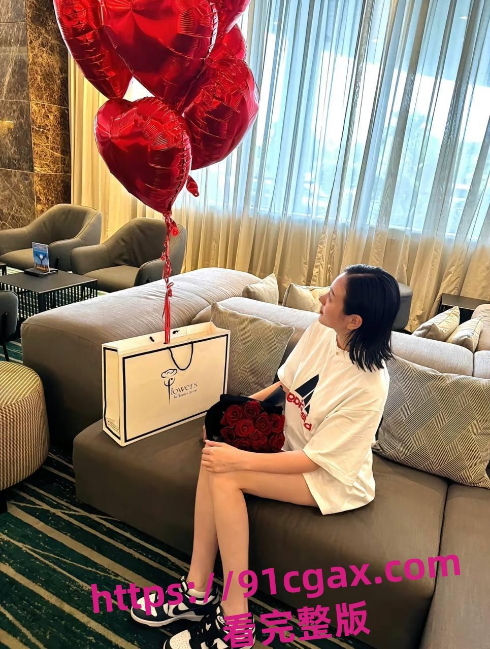 赤峰市媚黑婊与黑人哈尼修成正果，网友：这一屌下去，她家8代都洗不白-6