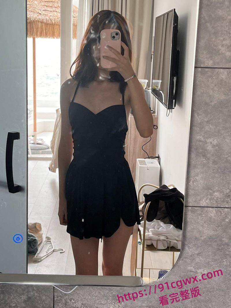 女高中生勾引化学老师一夜三次，搞得化学老师受不了，最终这段不伦关系被曝光，堪称炸裂-2