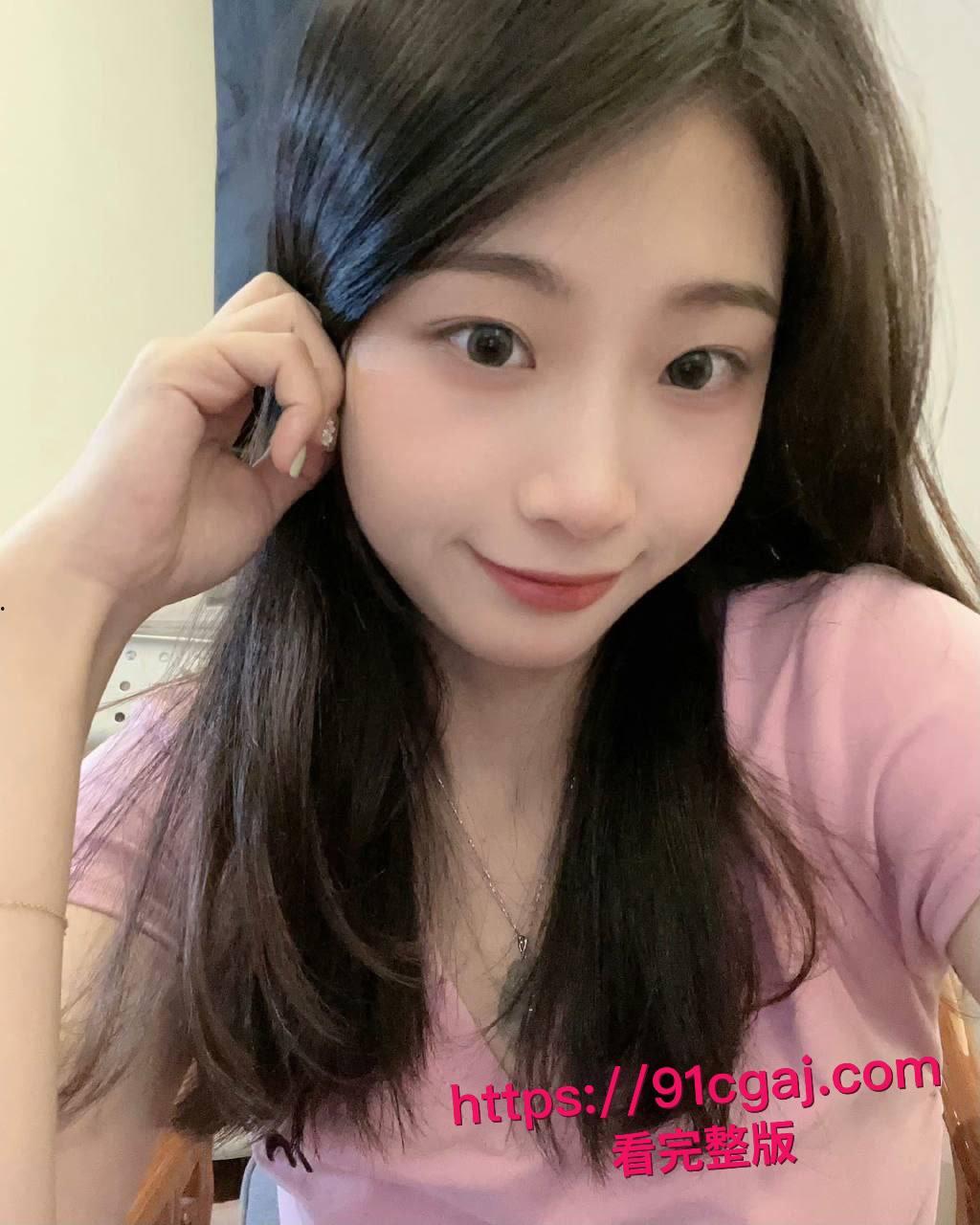 西南师范大学学妹柳湘子酒店勾搭金主，JK裙下浪叫连连私密视频被男友发现一怒全网甩出！-3