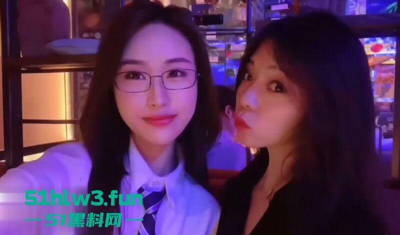 辽宁海城西柳中学优秀教师【任芷娴】被曝长期陪领导上床，老公不仅当绿帽还围观老婆被操多P内容炸裂。-5