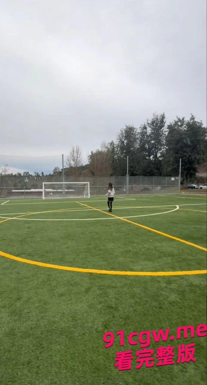 恒大青训ts人妖抖音网红田瑞杰rudie媚黑大黑屌被操到翻白眼-3