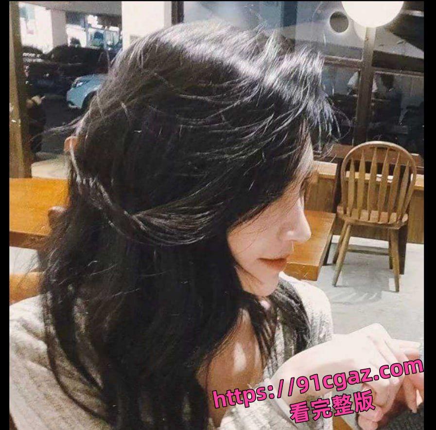 东营利华益集团高层领导与交警队女子安文娟玩换妻游戏 群交多达两百人感染艾滋病！-10