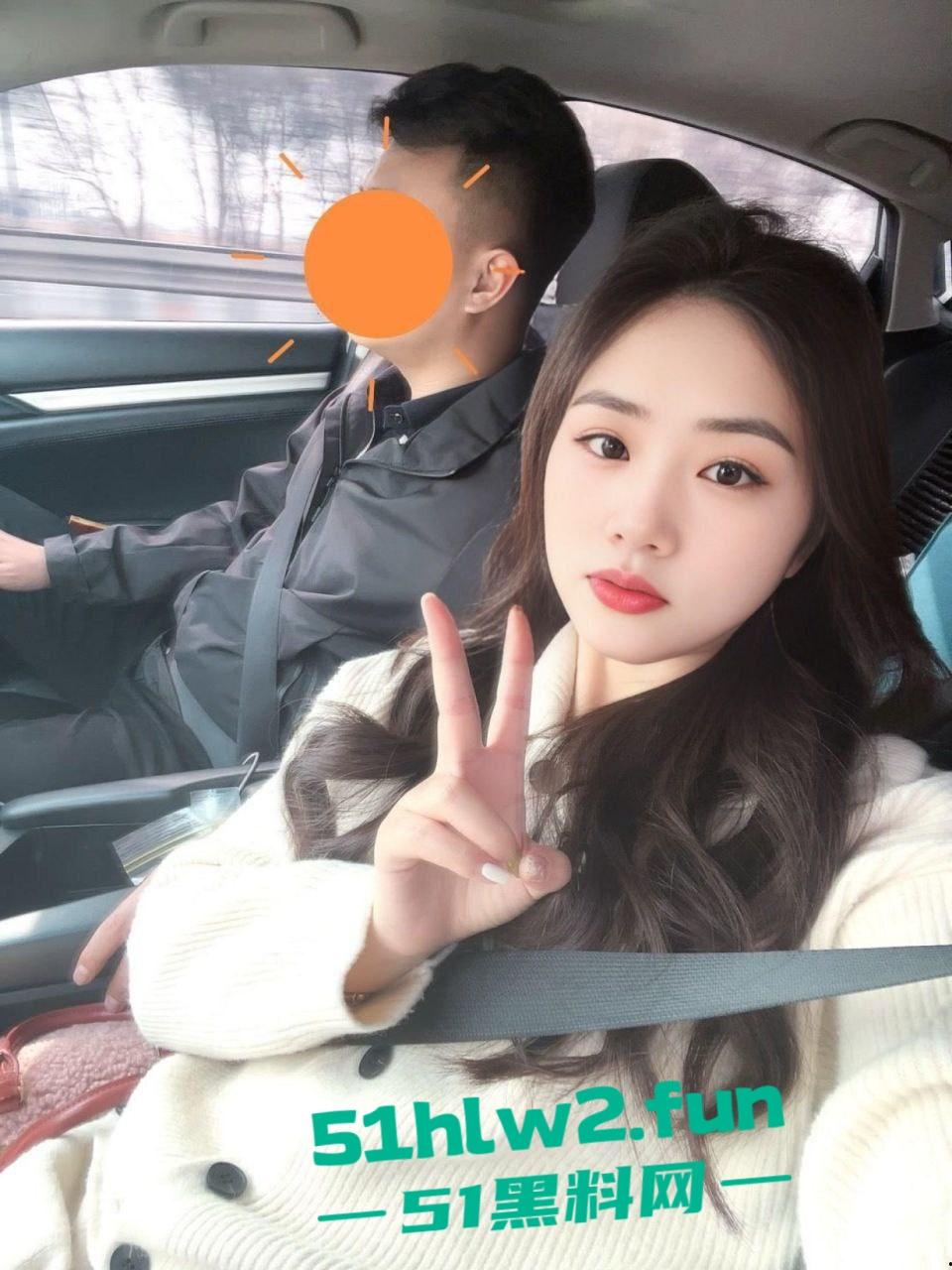 湖北群友投稿约炮人妻瑜伽裤骚少妇，身材极品，骚逼嫩得滴水，舔一口估计能爽一年！-4