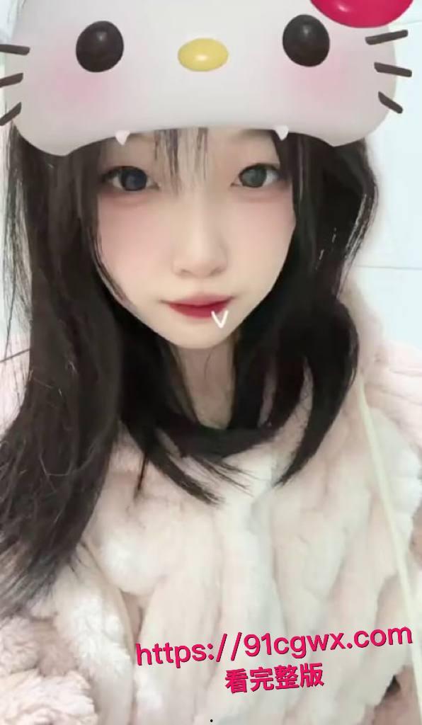 顶级反差福利姬神探狸狸黑历史大爆！从地下裸聊上岸网红，清纯脸蛋下藏骚货本性，全裸猫耳跪舔水晶棒！-4