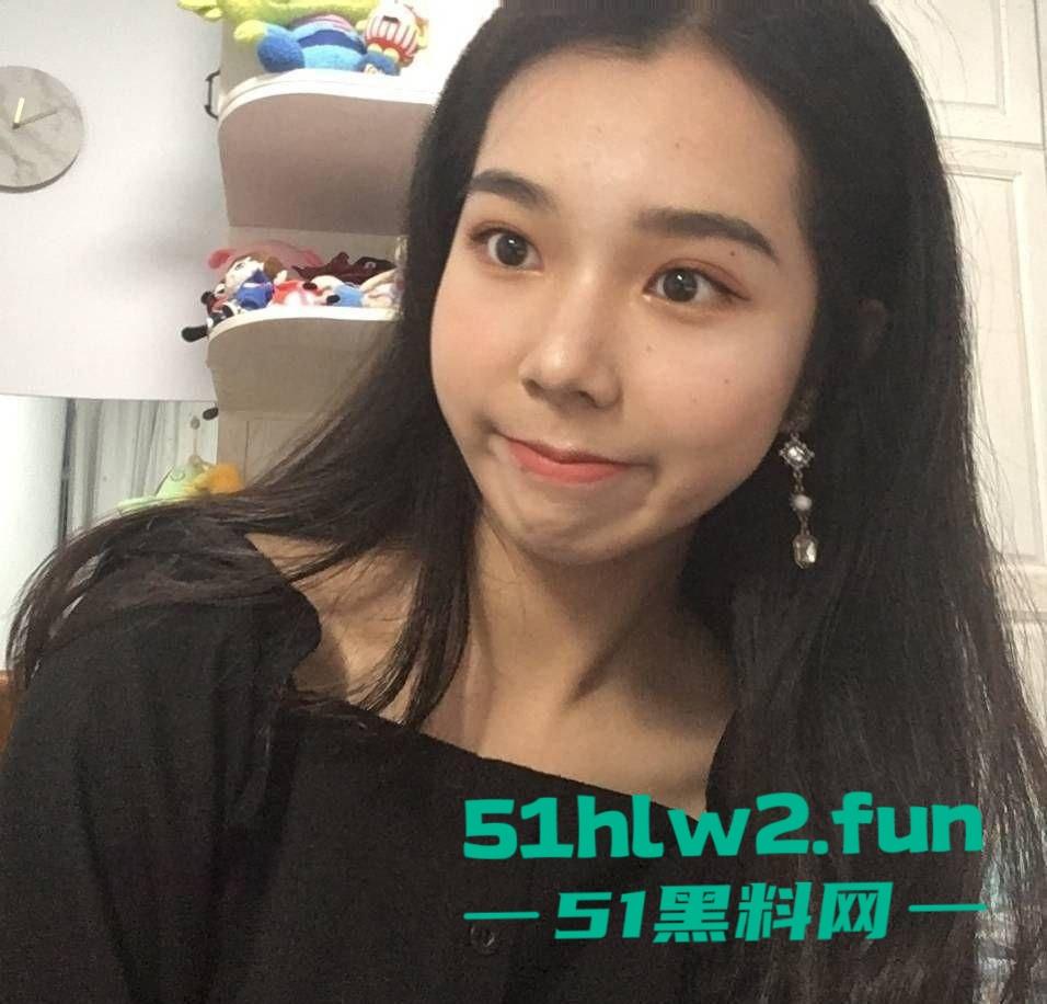 重庆女会计【王君】淫照泄密，白天端庄丽人，背地里骚成母狗，性瘾强到让渣男拍爆！-1