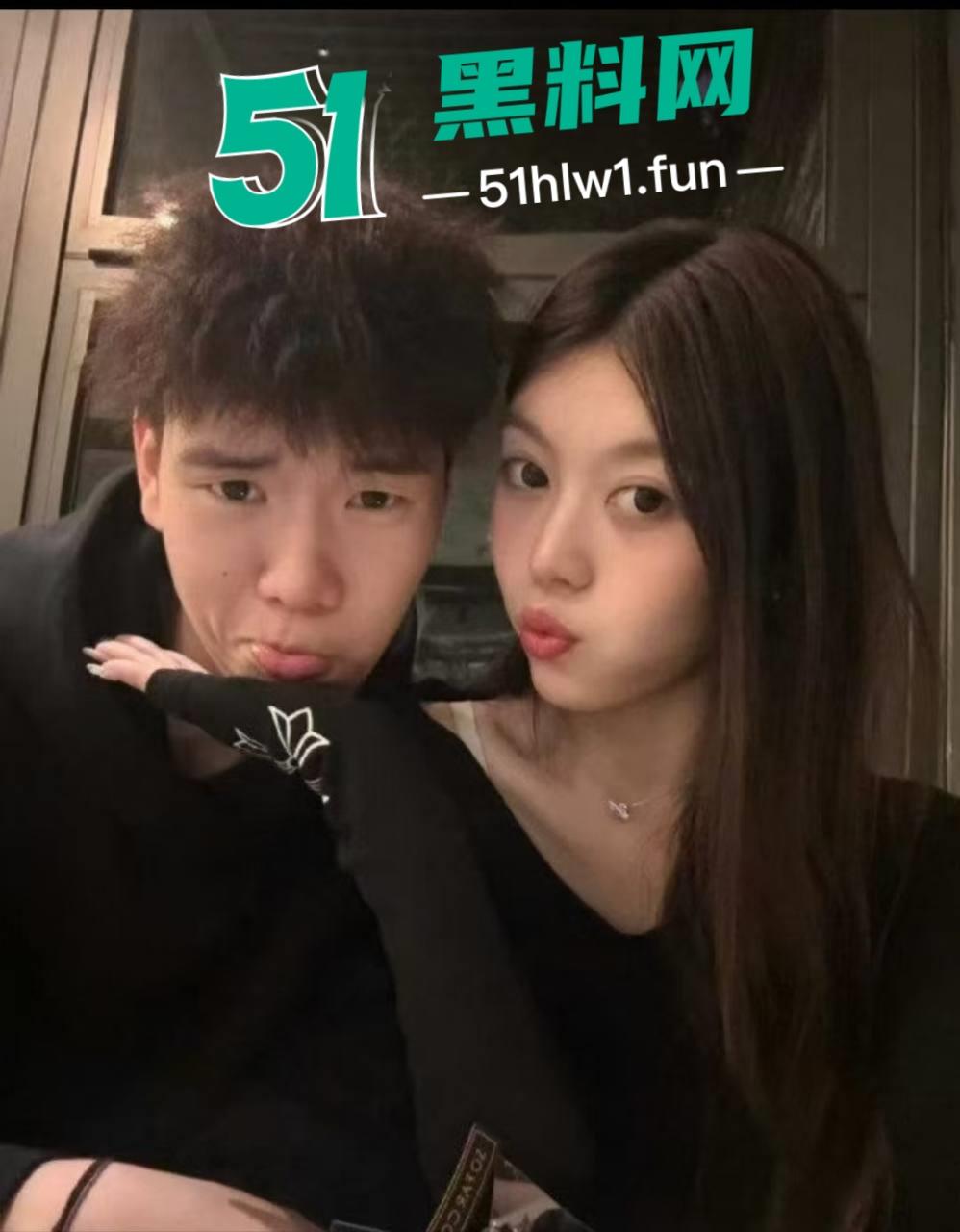 广西籍CBA球员【张兴亮】被禁赛，把女友装行李箱带进宿舍通宵学习，真是爱学习的好孩子。-12