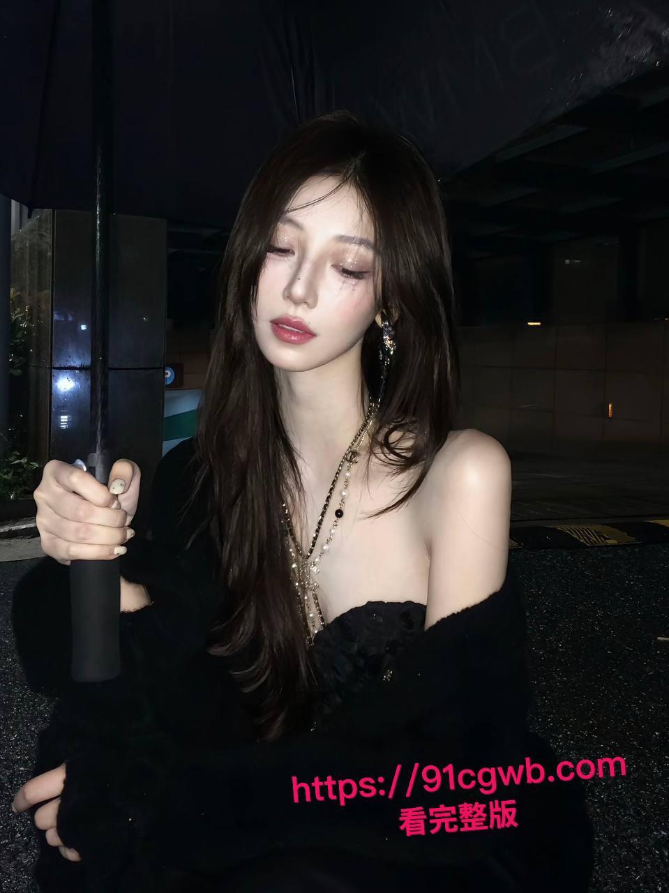 独家爆料！珠海斗门区李嘉颖反差婊属性全开，男友家中激情口交操逼内射，高潮淫叫浪到骨子里！-10