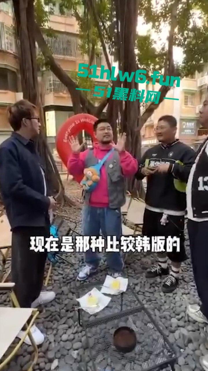 网红博主探访gay圈基佬，花8000体验爆肏膘肥体圆熊版男gay，着实死gay恶心人。-4