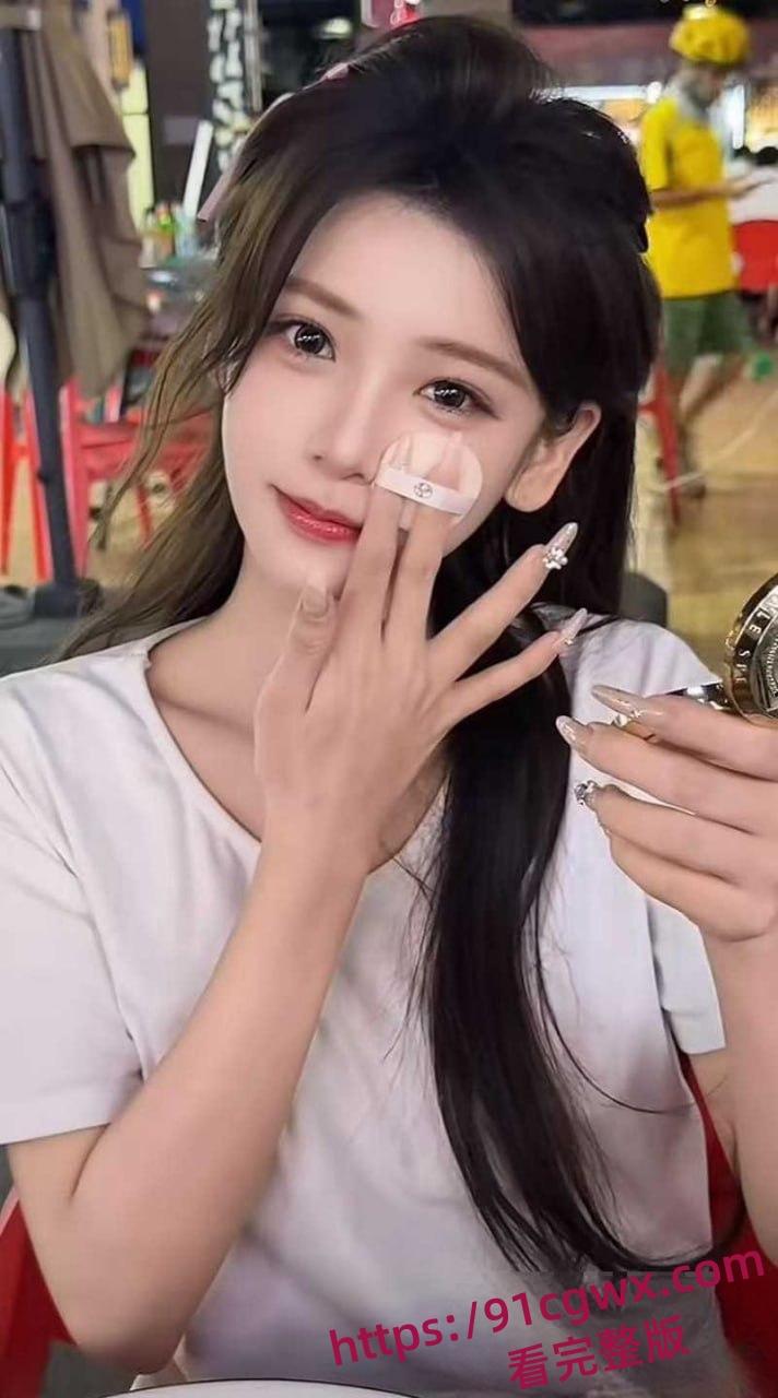 抖音570万粉网红我不叫龙虾王者荣耀10周年庆cos嫦娥 行为不雅玩反差引发热议 被网友扒出定制自慰视频-6