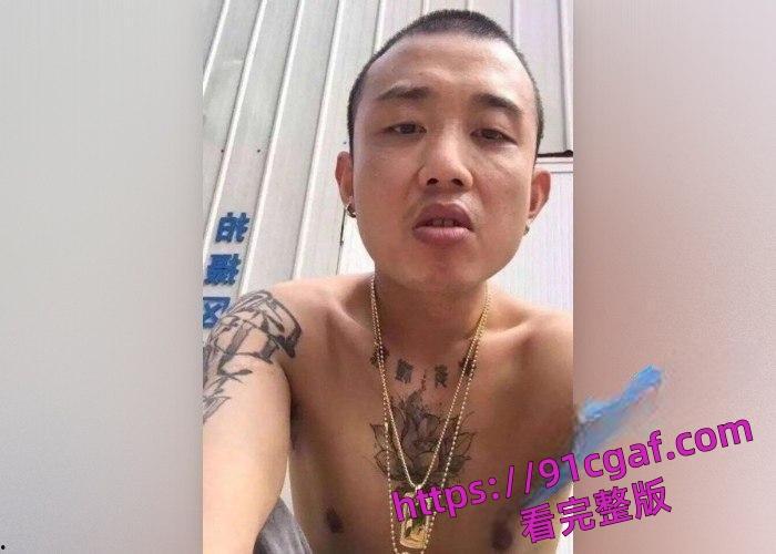 曝光gai约炮女粉丝，在与女粉的互动中，经常发生超亲密的举动-2