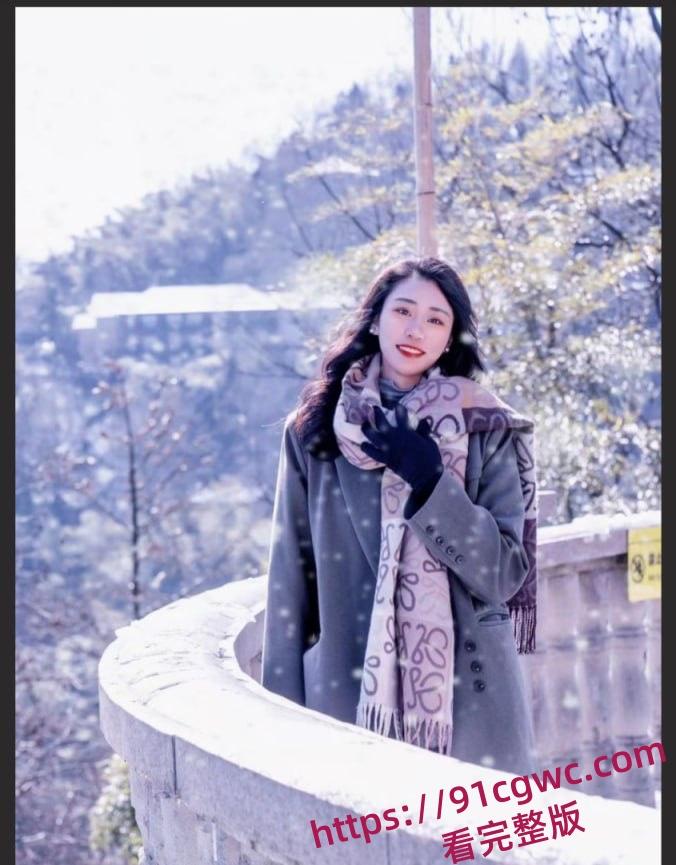 浙江杭州气质女大学生陈绍熙 遭前男友泄密不雅视频 颜值极高随着欲望也极强！-6