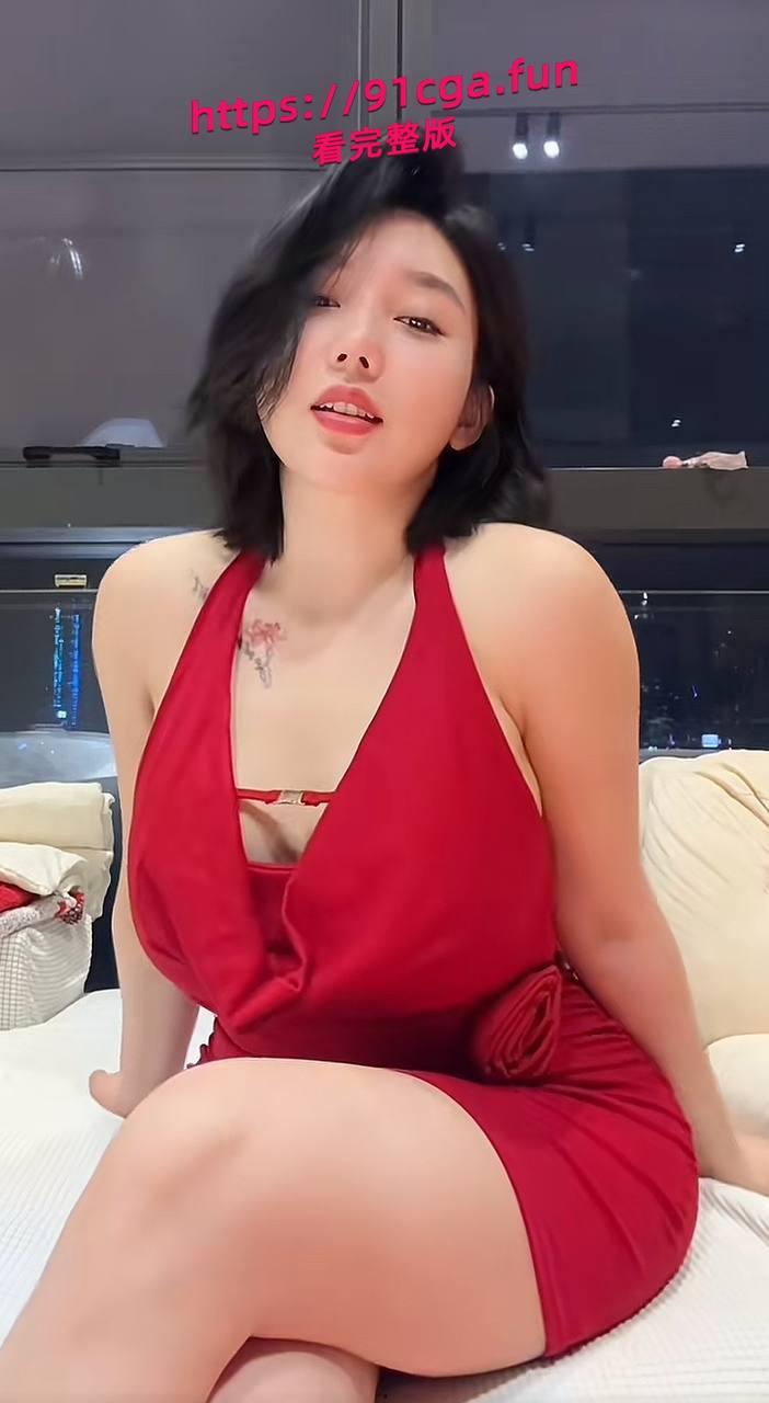 抖音千万粉大尺度女模网红 教母eliy 性感肥臀纹身BBW骚少妇（私房版）-2