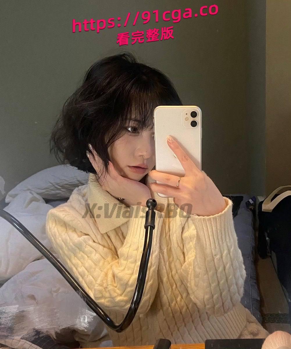 推特反差母狗学生  ShyVia ViaisRBQ刚毕业超级漂亮有气质的大学生小母狗-1