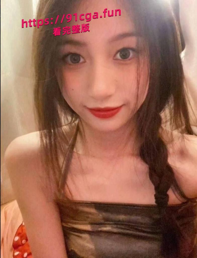 山西太原极品身材美艳少妇，和情人酒店约炮吃鸡不雅视频被曝光-1